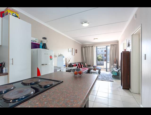 2 BEDROOM APARTMENT FOR SALE IN BURGUNDY ESTATE